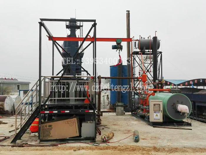 云南導(dǎo)熱油加熱瀝青脫桶融化設(shè)備 云南導(dǎo)熱油加熱瀝青脫桶融化設(shè)備